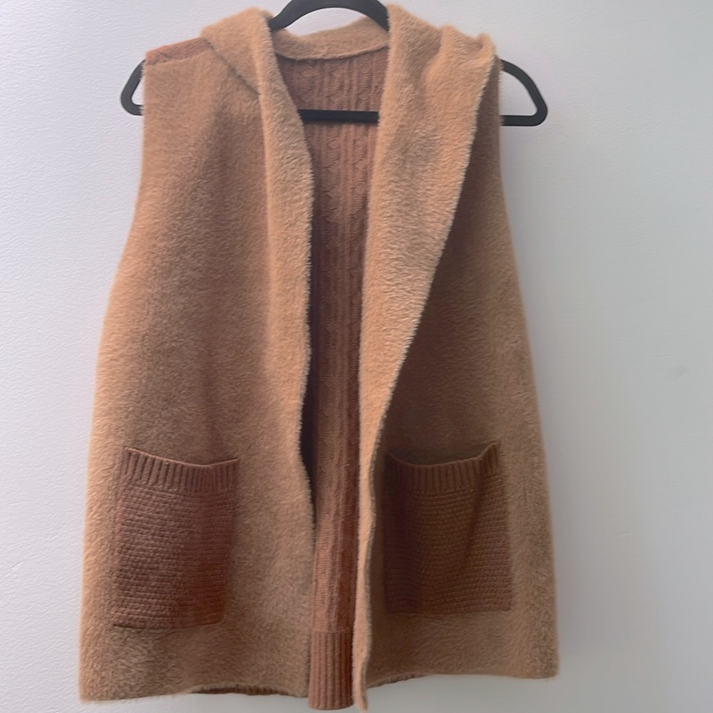 Cozy Knit Hooded Vest with Patch Pockets